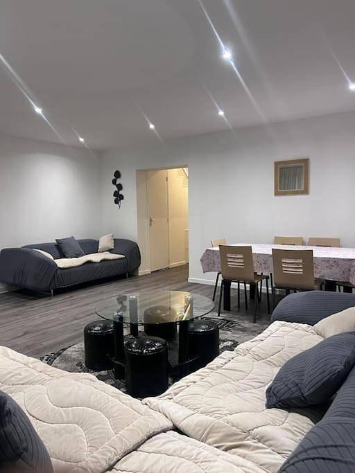 Appartement entier, Logement Friville in Friville-Escarbotin, Région d'Abbeville