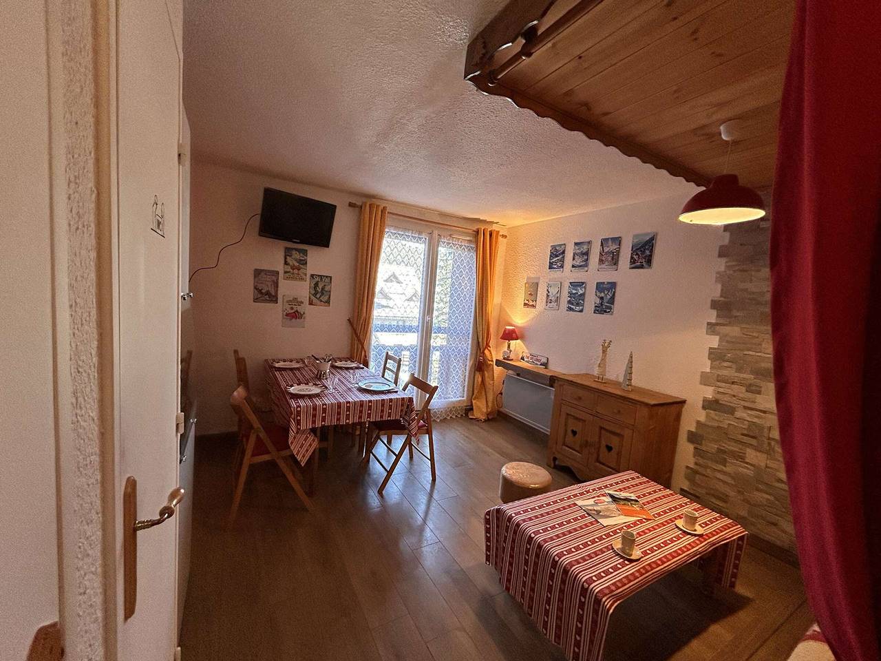 Ganze Wohnung, Apartment an der Piste - 6 Pers. in Station de Risoul, Risoul