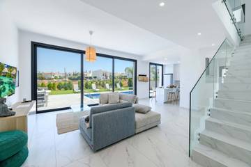 Villa for 6 People in South Cyprus, Photo 4