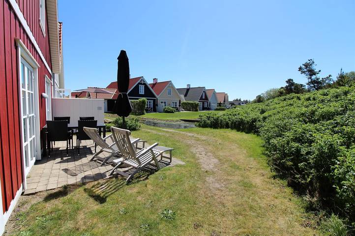 Ferienhaus für 4 Personen, mit Terrasse und Sauna sowie Whirlpool in Blavand - 2