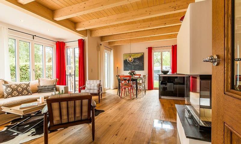 Ferienhaus für 6 Personen, mit Sauna und Seeblick sowie Garten und Ausblick in Ahrenshoop - 2