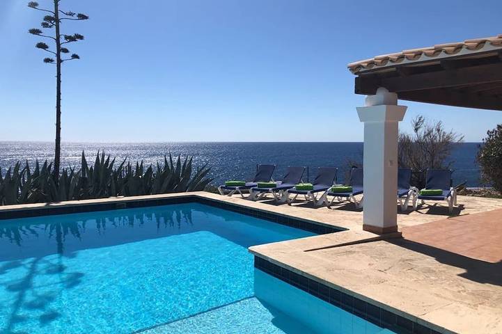 Ferienhaus für 10 Personen, mit Garten in Cala Ferrera