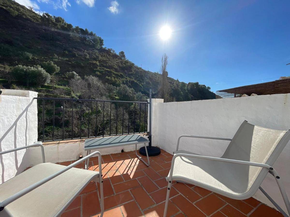 Apartamento entero, One-Bedroom Apartment in Salares, Cordillera Penibética