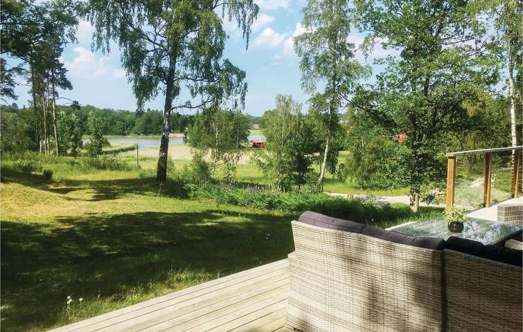 Ferienhaus für 6 Personen, mit Terrasse und Garten in Södermanland - 4