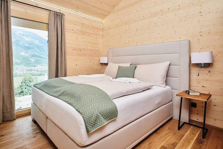 Chalet für 10 Personen, mit Pool und Sauna sowie Balkon in Haus - 2