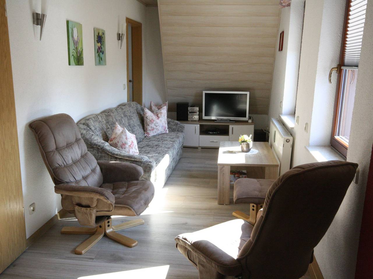 Ganze Wohnung, Panoramablick in Neudorf, Sehmatal