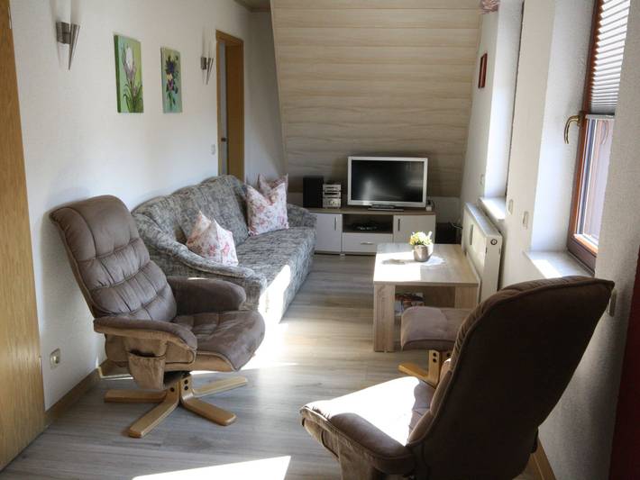 Ferienwohnung für 4 Personen, mit Garten in Sehmatal - 2