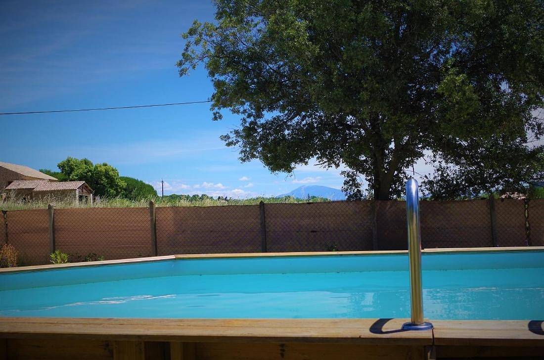 Three-Bedroom Chalet in Suze-la-Rousse, Région de nyons