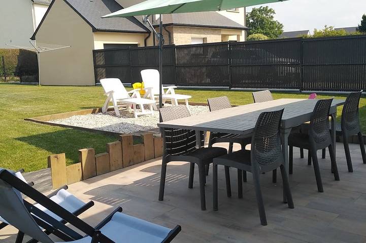 Location de vacances pour 6 personnes, avec jardin à Pluduno