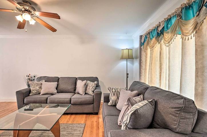 Vacation rental for 6 people, with balcony in DuPage County
