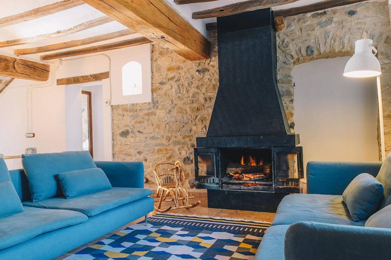 Entire apartment, Can Blanc de Baix – Rural Retreat in the Heart of La Garrotxa in Montagut i Oix, Garrotxa