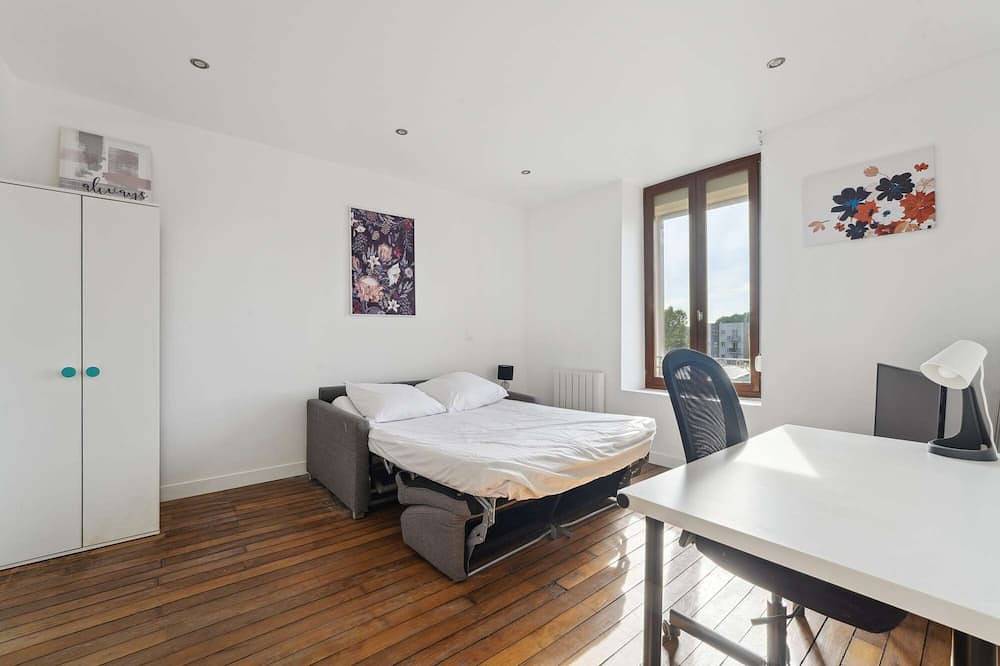 Apartamento entero, Budget apart city centre with parking in Charleville-Mézières, Ardenas