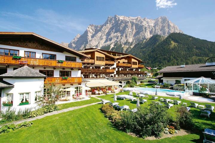 Hôtel pour 2 personnes, avec jacuzzi et jardin ainsi que sauna et piscine, animaux acceptés