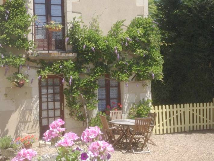 Maison de vacances pour 4 personnes, avec Terrasse ainsi que Jardin et Vue à Saint-Rémy-sur-Creuse