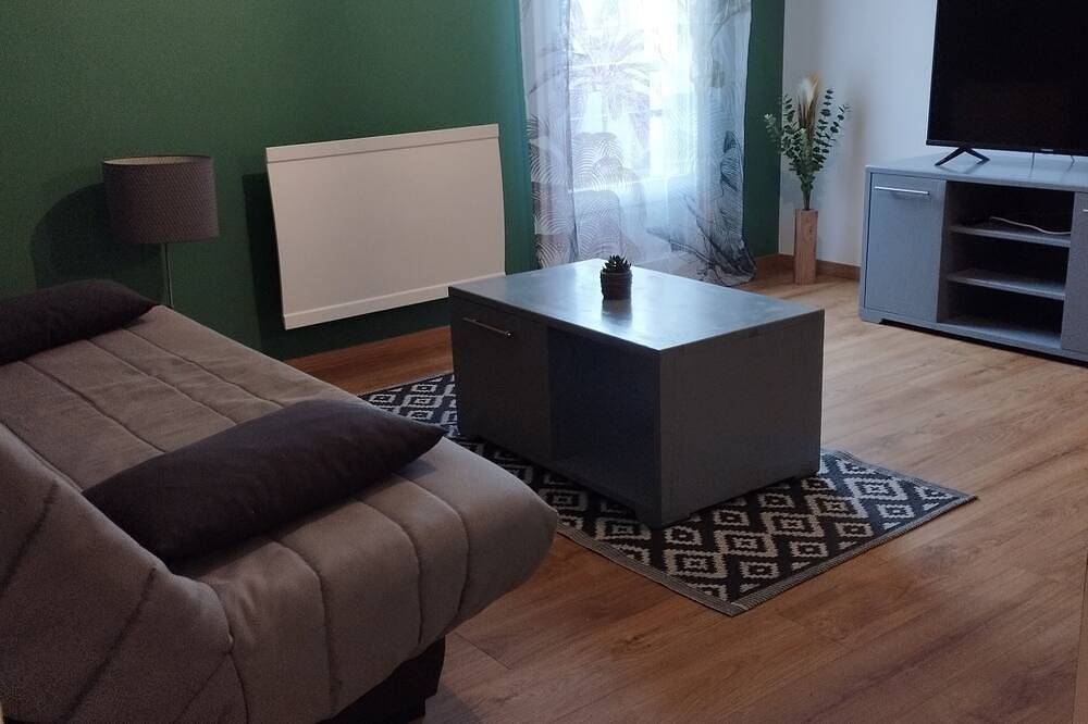 Appartement entier, Quiet apartment in the heart of the spa district close to shops in Vals-les-Bains, Parc naturel régional des Monts d'Ardèche