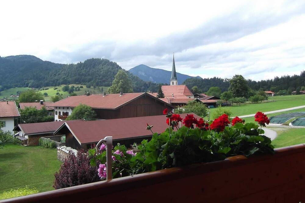 Ganze Wohnung, Ferienwohnung 1 Haus Wiesenblick Fewo1 - Haus Wiesenblick in Oberwössen, Unterwössen