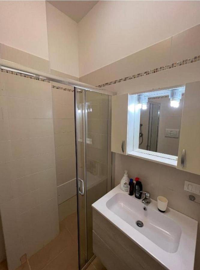 Villa pour 4 personnes, avec balcon et jacuzzi à Monticelli - 3