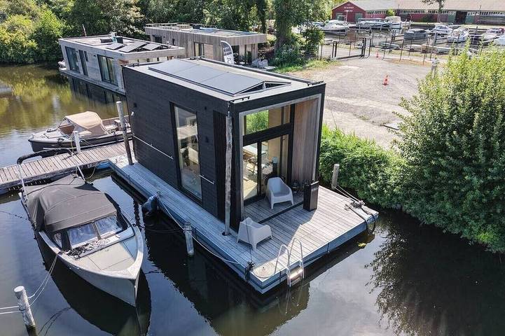 Hausboot für 2 Personen, mit Terrasse - 1