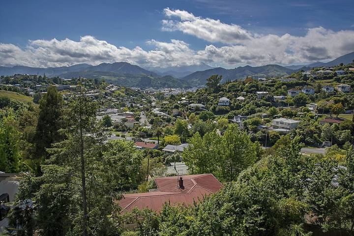 Holiday home for 6 people, with garden and balcony in Nelson (New Zealand)