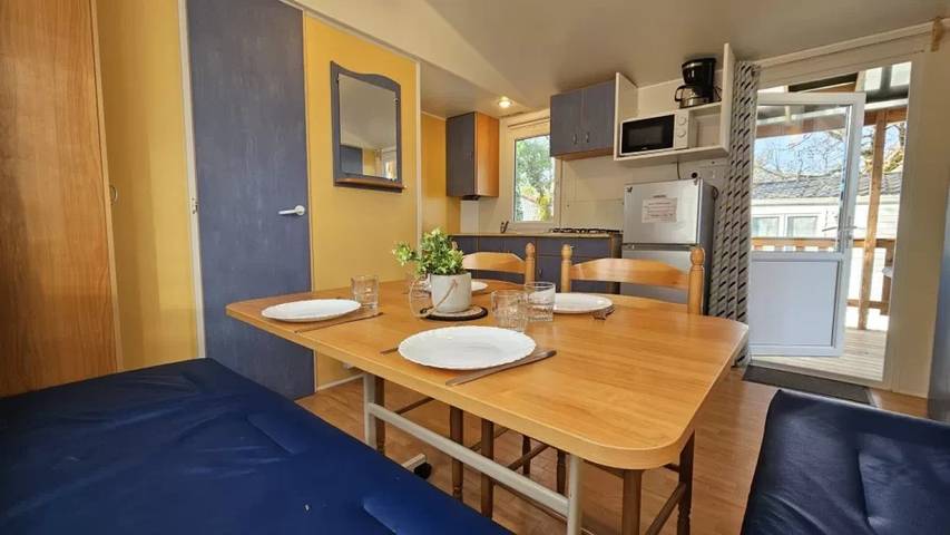 Mobil home pour 4 personnes, avec bassin pour enfant à Reilhaguet - 2