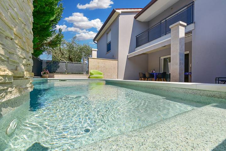 Ferienhaus für 6 Personen mit Pool in Pomer, Südküste Istrien
