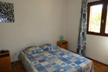 Villa pour 7 Personnes dans Sari-Solenzara, Arrondissement de Sartène, Photo 3