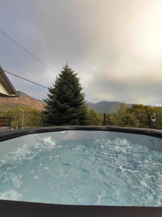 Location de vacances pour 6 personnes, avec jardin et vue dans Campo Do Gerez - 4