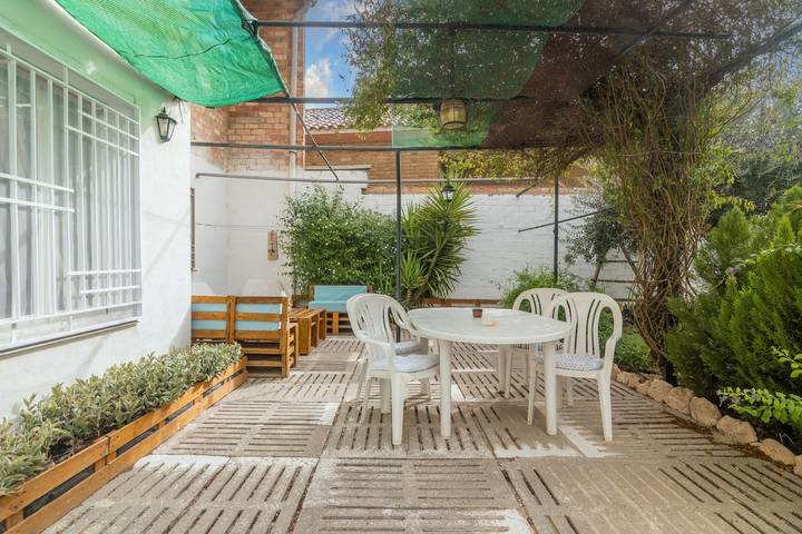 Apartamento para 11 personas, con jardín, Se admiten mascotas en Provincia de Lleida