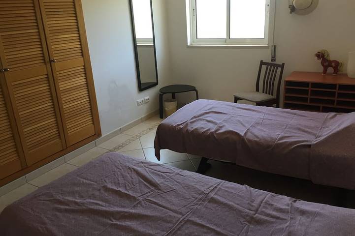 Location de vacances pour 6 personnes, avec jardin et terrasse dans Santa Catarina da Fonte do Bispo - 3