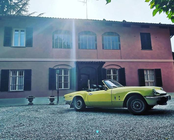 Casa vacanza per 4 persone, con Terrazza e Giardino nonché Piscina e Panorama a Bra
