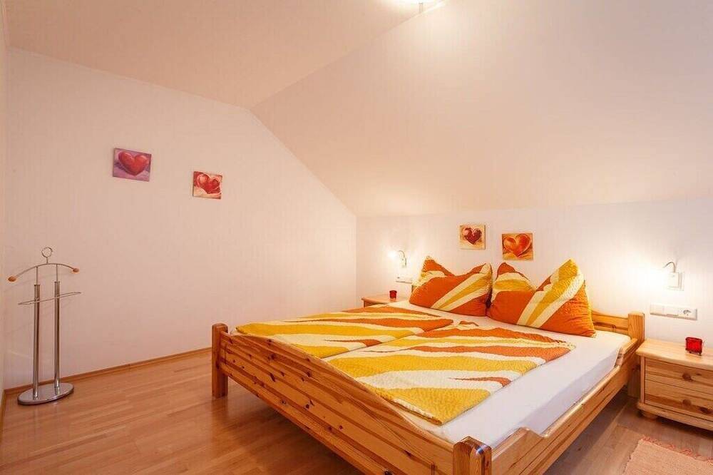 Ferienwohnung Appartementhaus-Freiler in Mörbisch am See, Leithaberg