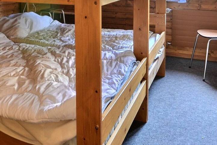 Ganze Wohnung, Einfache Wohnung für 5 Personen, Wohnzimmer mit Kamin, Kochnische mit Geschirrspüler, 1 Zimmer mit 2 in Grimentz, Anniviers