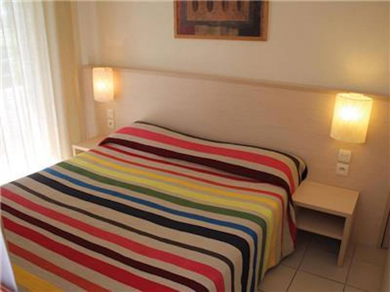 Studio entier, Magnifique La Villa du Lac - Une Chambre, 4 personnes in Divonne-les-Bains, Gex