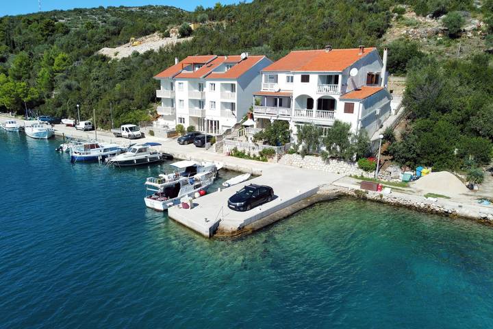 Gîte pour 5 personnes, avec balcon/terrasse, animaux acceptés à Sali - 4