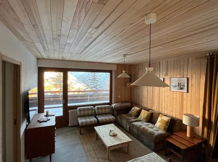 Location de vacances pour 8 personnes, avec terrasse en Provence-Alpes-Côte d'Azur - 2