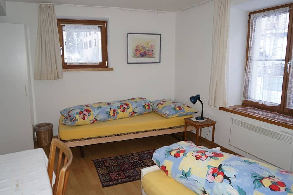 Ganze Wohnung, Chasa Suzöl, (Lavin). in Lavin, Unterengadin
