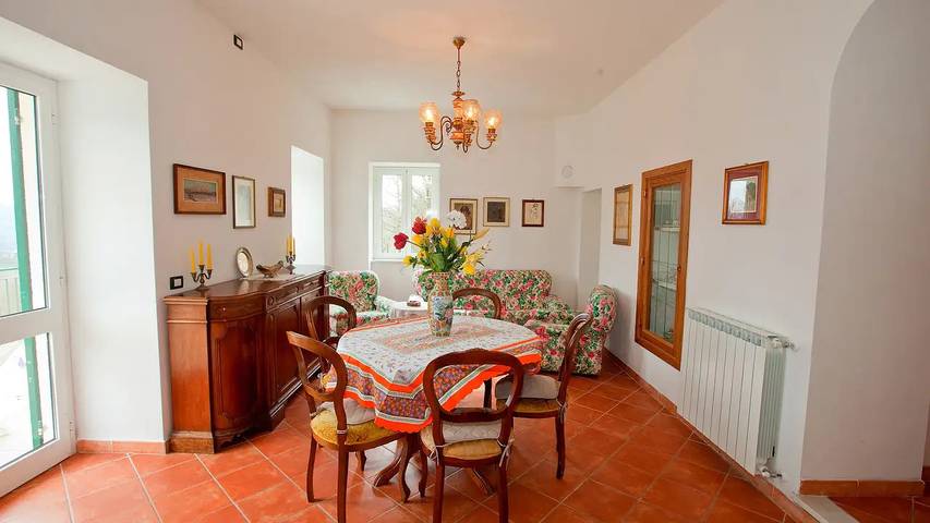 Villa für 7 Personen, mit Terrasse und Garten in Ligurien - 2