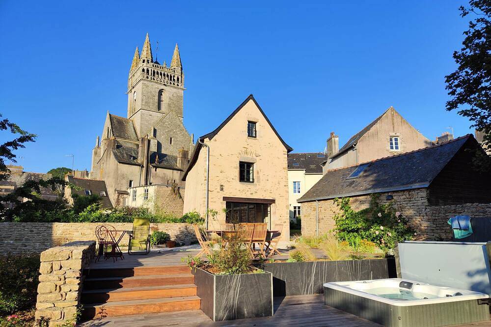Maison De Caractere Avec Parc in Quimperlé, Région de Quimper
