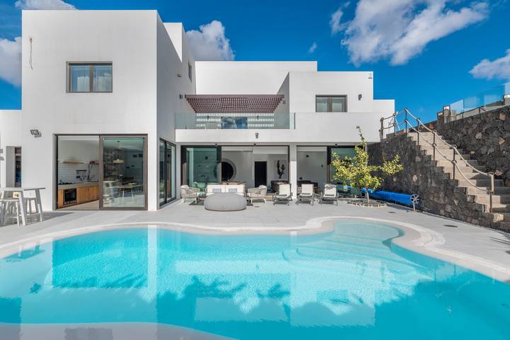 Chalet para 6 personas, con jacuzzi y jardín, Familias con niños en Provincia de Las Palmas - 2