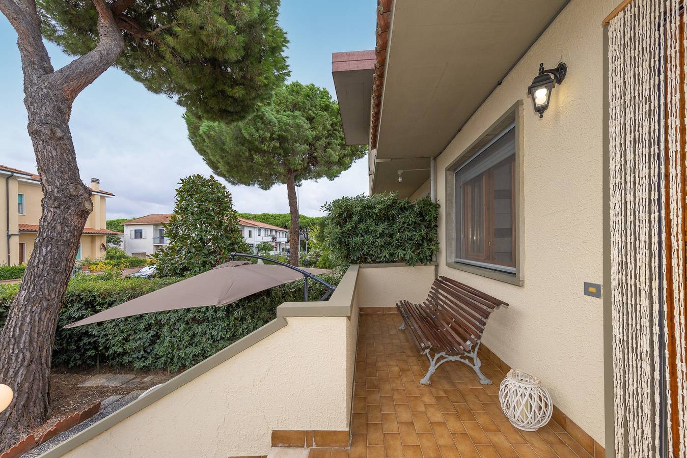 Entire apartment, Air-conditioned Apartment in Marina di Cecina in Cecina, Etruscan Coast