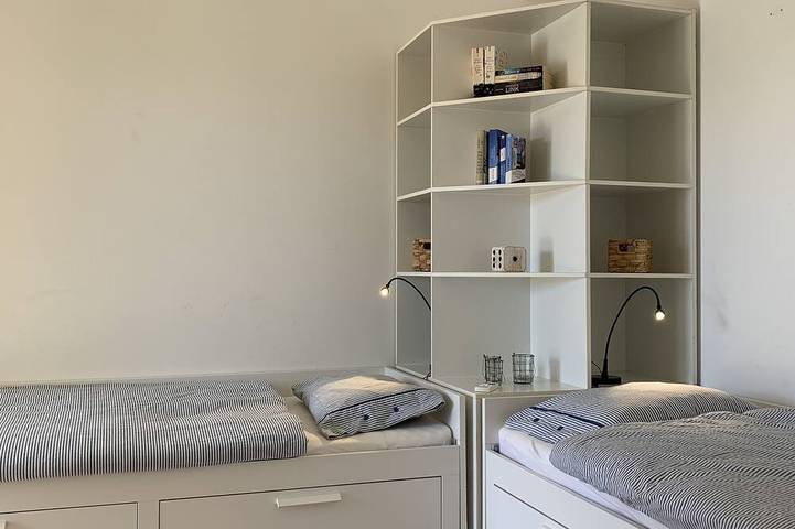 Location de vacances pour 6 personnes, avec jardin dans Estoi - 4