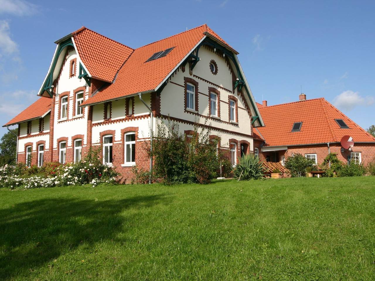 Jugendstilhaus im Landhaus Elbwiesen in Krusendorf (Amt Neuhaus), Amt Neuhaus