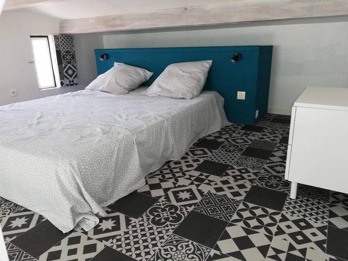 Appartement de vacances pour 7 personnes, avec piscine ainsi que vue et jardin