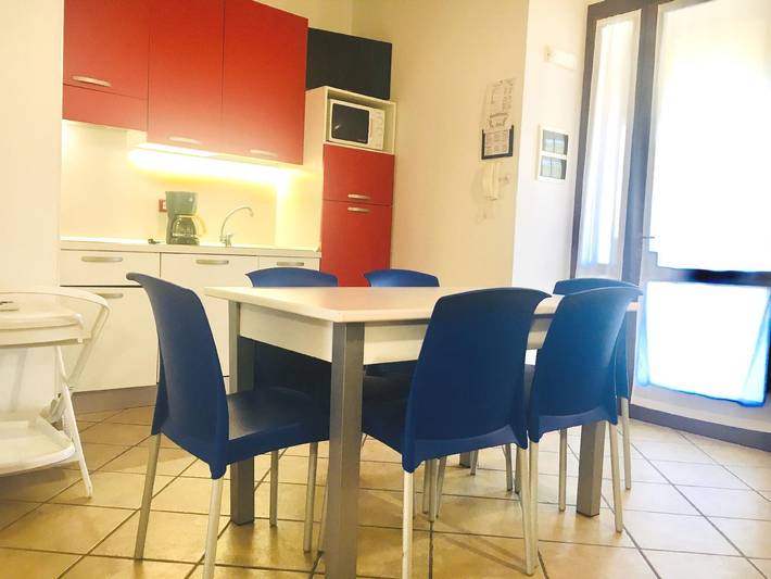 Ferienwohnung für 6 Personen, mit Balkon und Whirlpool in Lido di Spina