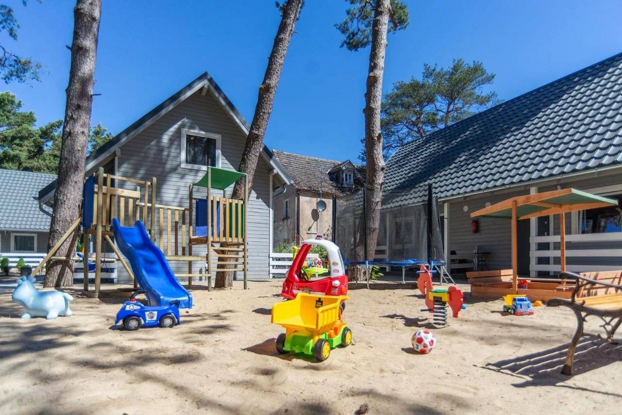 Hubertus Pogorzelica - domki przy plaży in Pogorzelica, Powiat gryficki