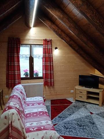 Gîte pour 6 personnes, avec jardin et vue, animaux acceptés à Craveggia
