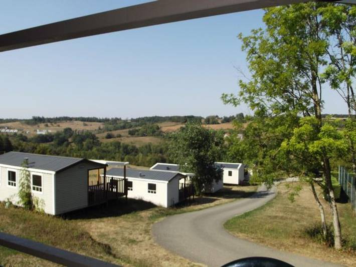 Gîte pour 8 personnes, avec piscine et terrasse à Le Grand-Serre - 2