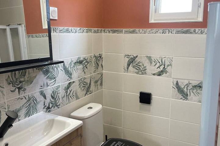 Gîte pour 5 personnes, animaux acceptés à Saint-Côme-de-Fresné - 4