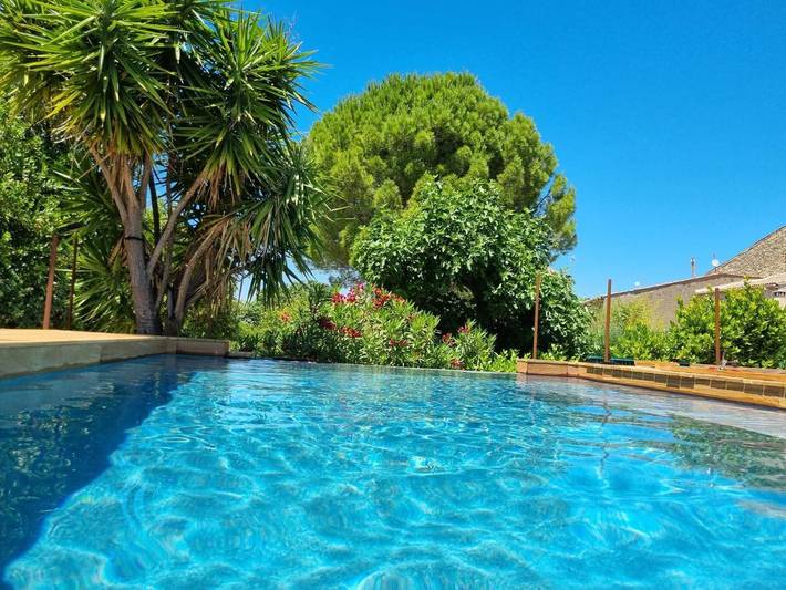 Location de vacances pour 6 personnes, avec piscine et jardin à Villeveyrac - 3