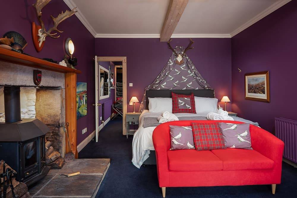 Entire apartment, River House Garden Rooms -  a house that sleeps 2 guests  in 1 bedroom in Aviemore, Highlands